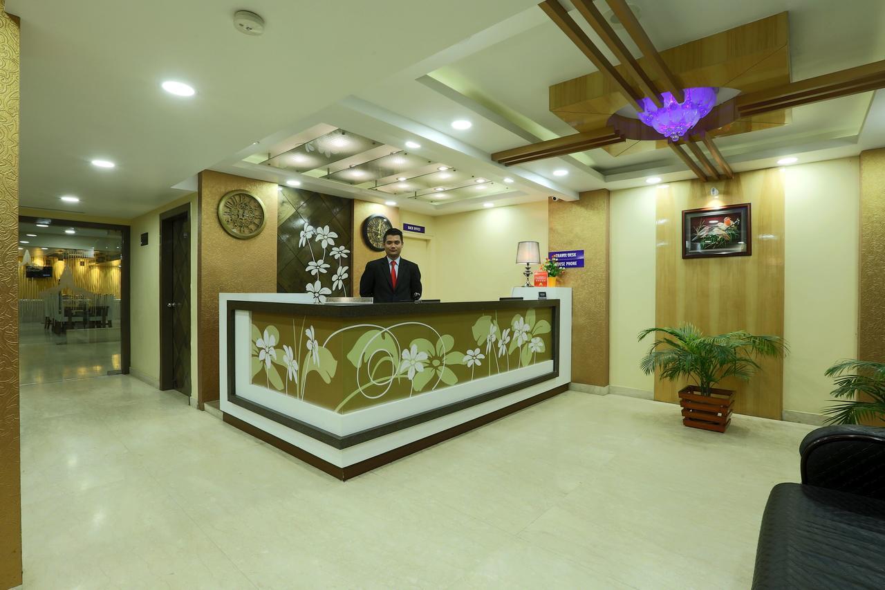 Hotel Sj International Guwahati Exteriör bild